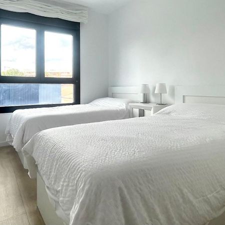 Апартаменты Apartamento Malaga Beach, 2A Экстерьер фото