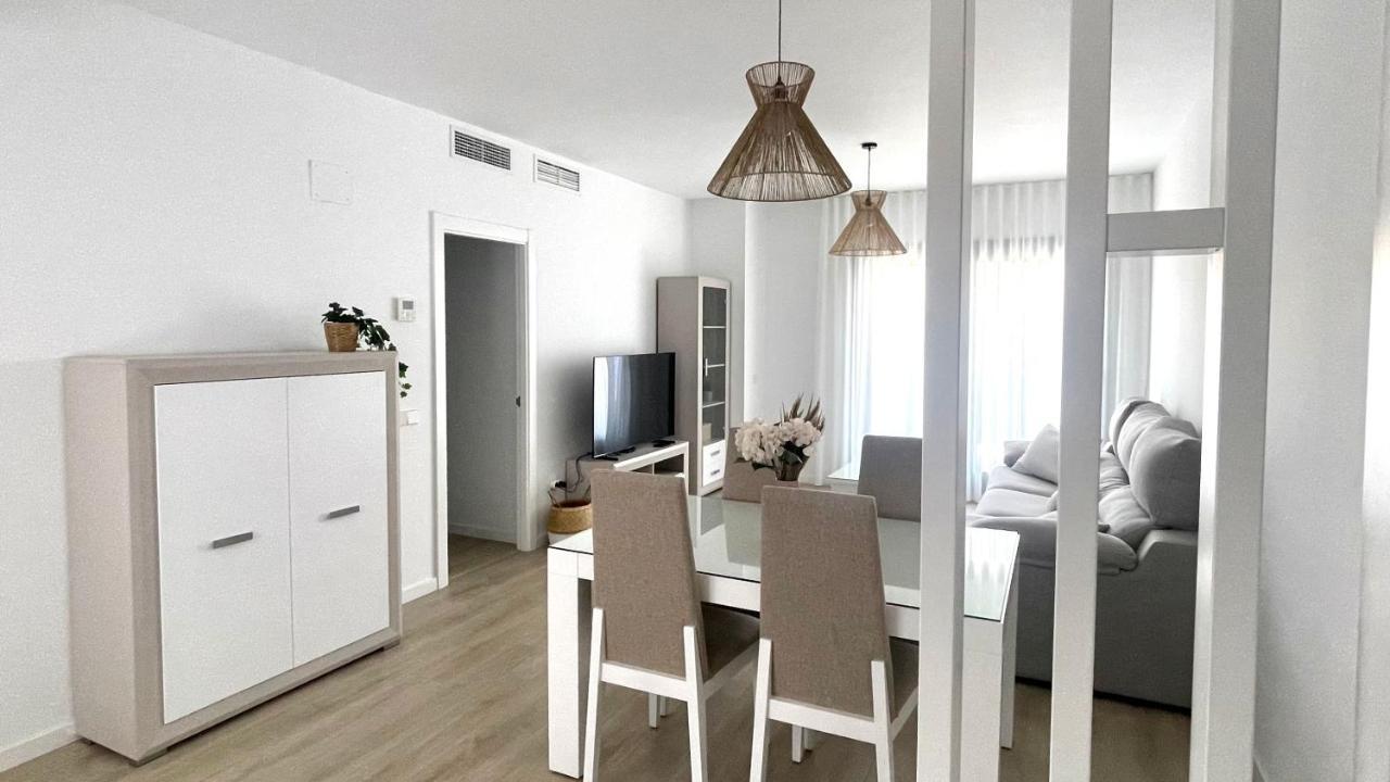 Апартаменты Apartamento Malaga Beach, 2A Экстерьер фото